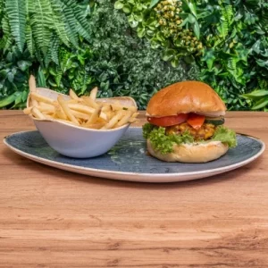 VEGGIE HALLOUMI MIT POMMES