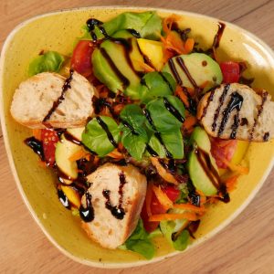 AVOCADO MANGO SALAD